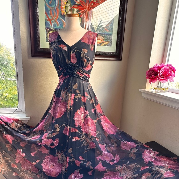 Maxi Dress w Circular Skirt in Floral Chiffon c1970s Randy Collection Original - Picture 2 of 16